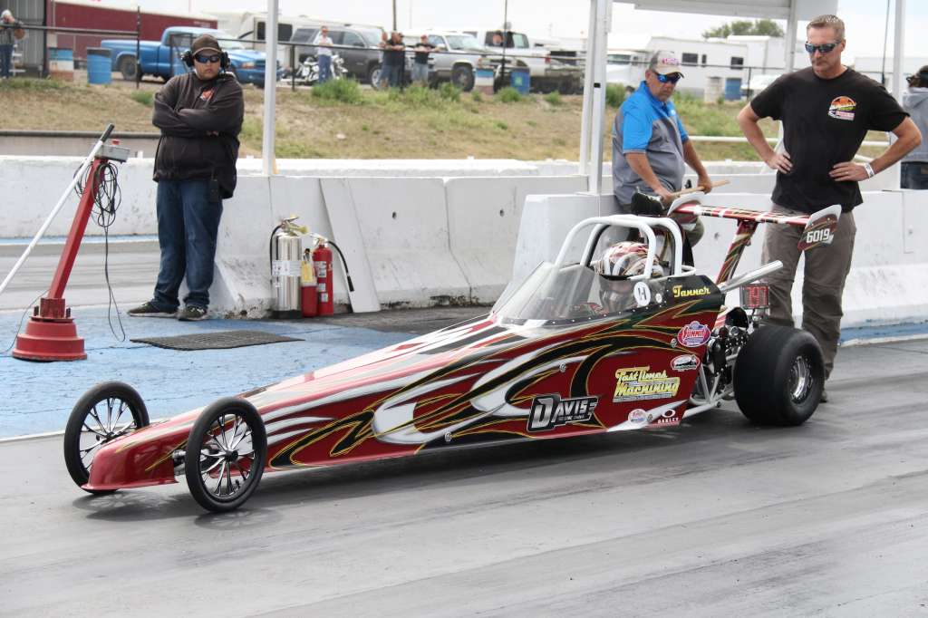 0L0A47181024 Medicine Hat Drag Racing Association